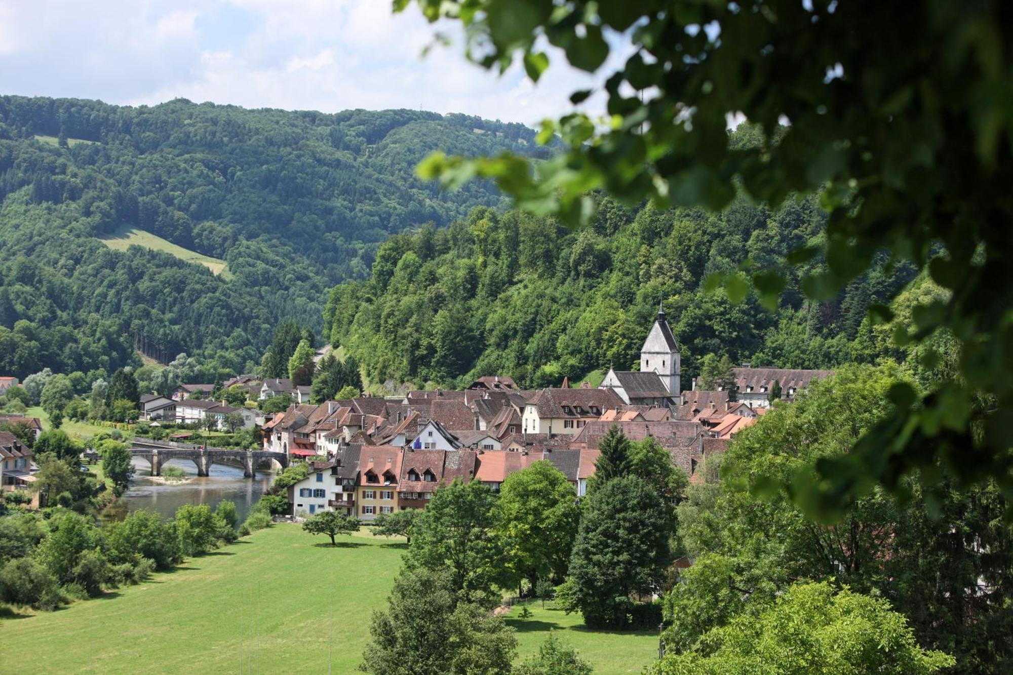 Peanut Medieval Lodge Saint-Ursanne Zewnętrze zdjęcie