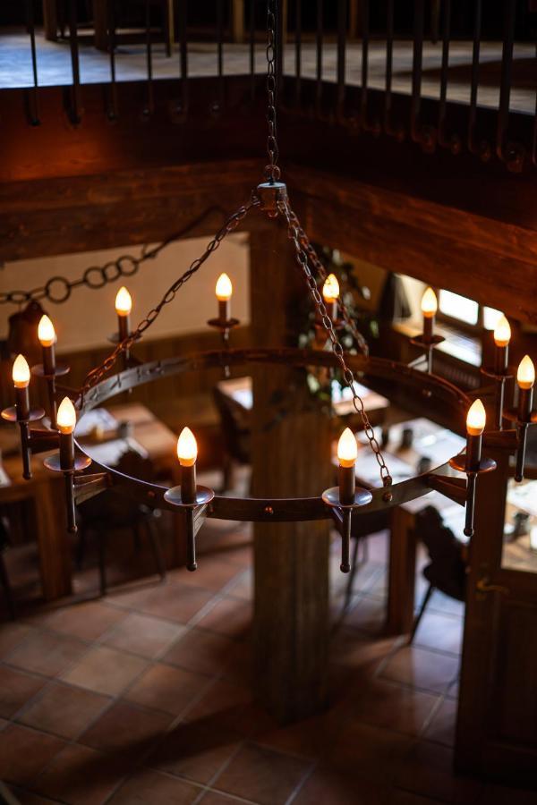Peanut Medieval Lodge Saint-Ursanne Zewnętrze zdjęcie