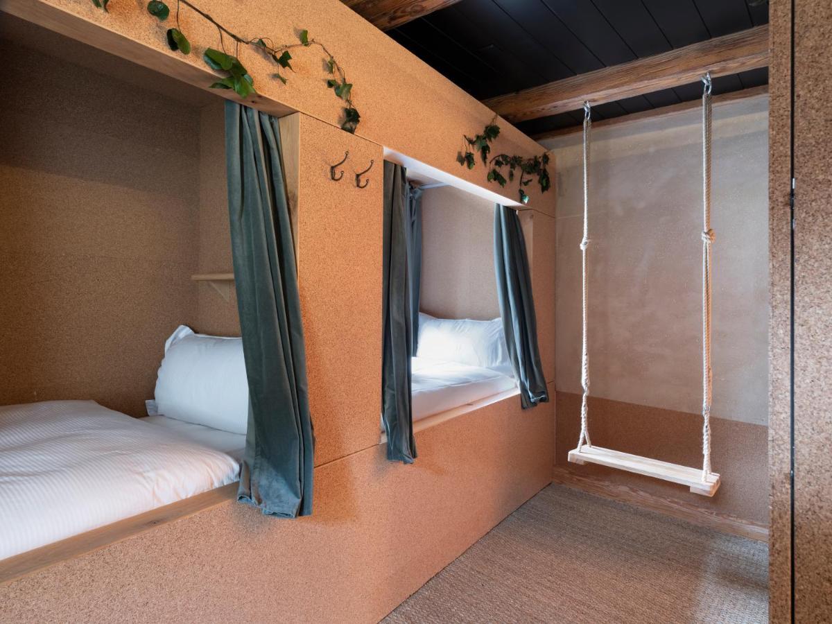 Peanut Medieval Lodge Saint-Ursanne Zewnętrze zdjęcie